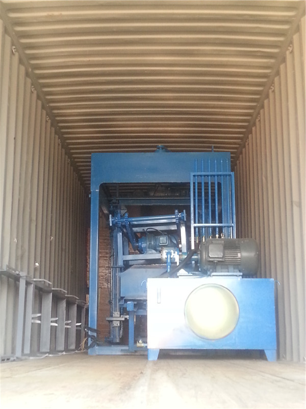 ZCJK QTY6-15 block making machine to Namibia