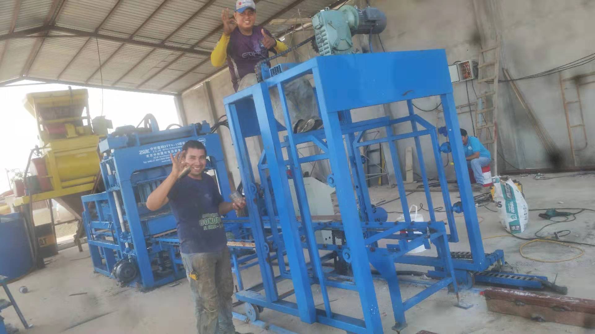 4-15 installation in Ecuador (5)