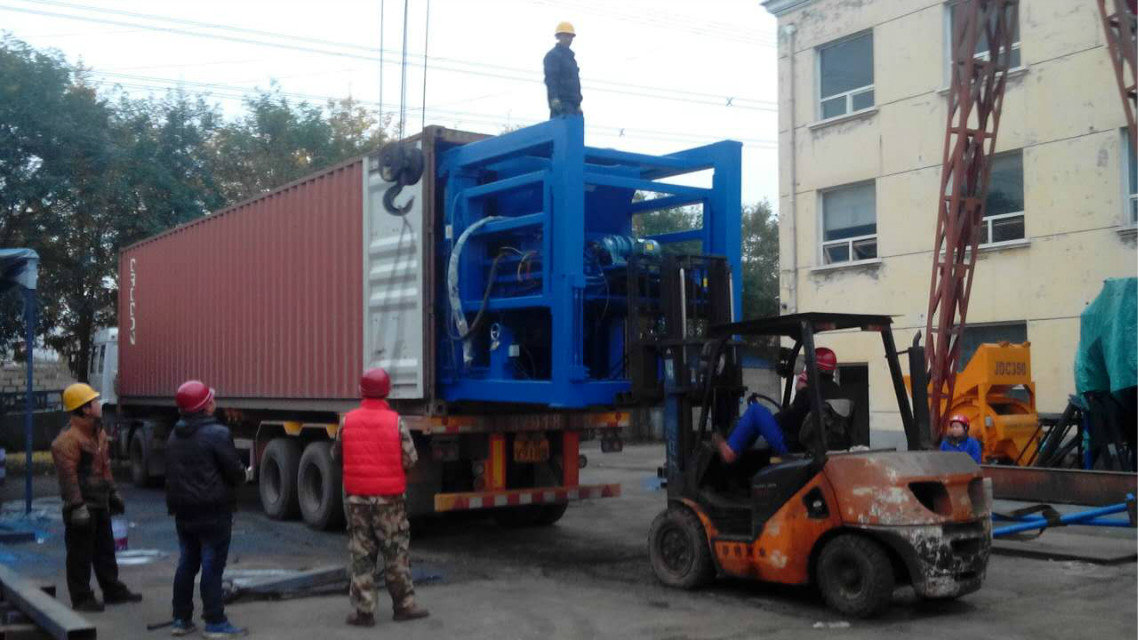 南美三台9块机装箱QTY9-18 loading container to South America (2)
