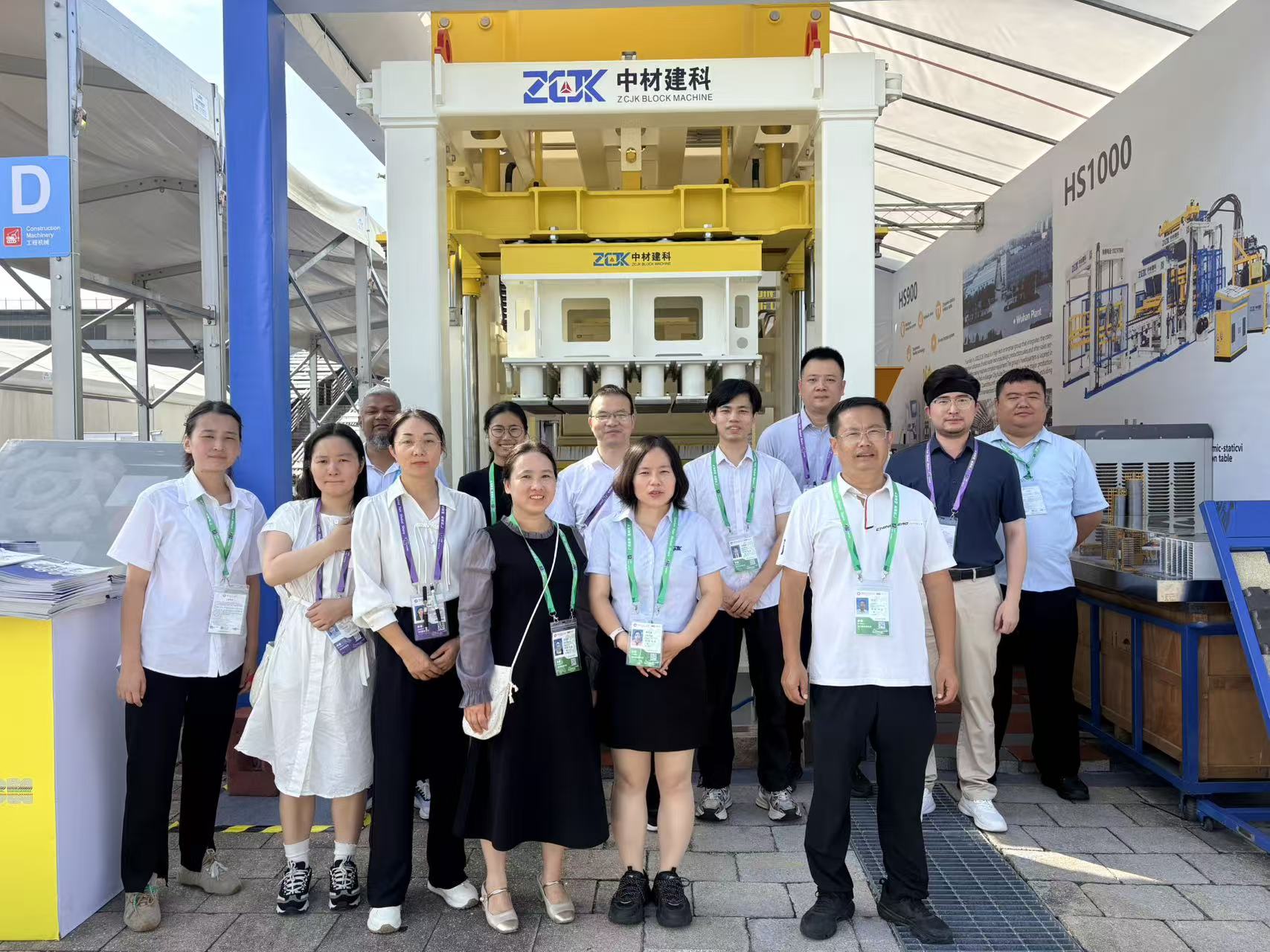 ZCJK's booth at the 140th Canton Fair Phase 1, showcasing block making machines and building materials equipment..jpg