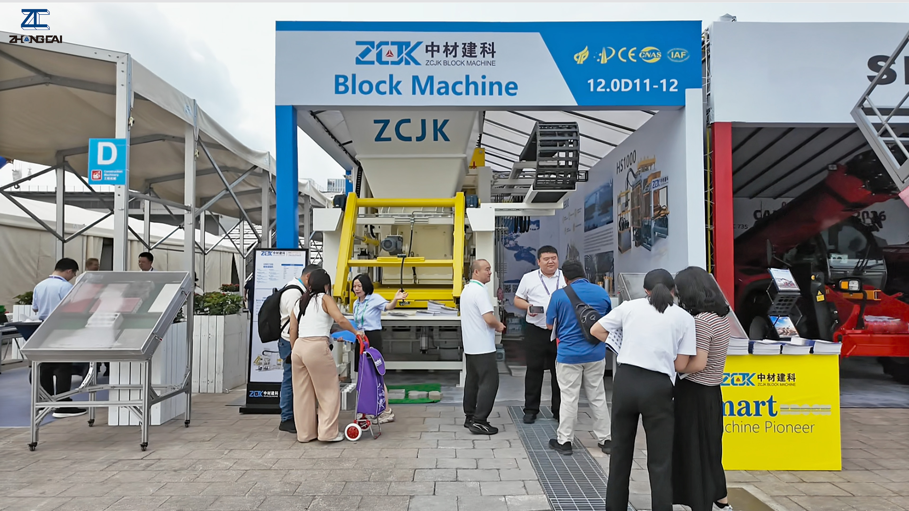 ZCJK team at Canton Fair booth with global customers in Guangzhou.jpg